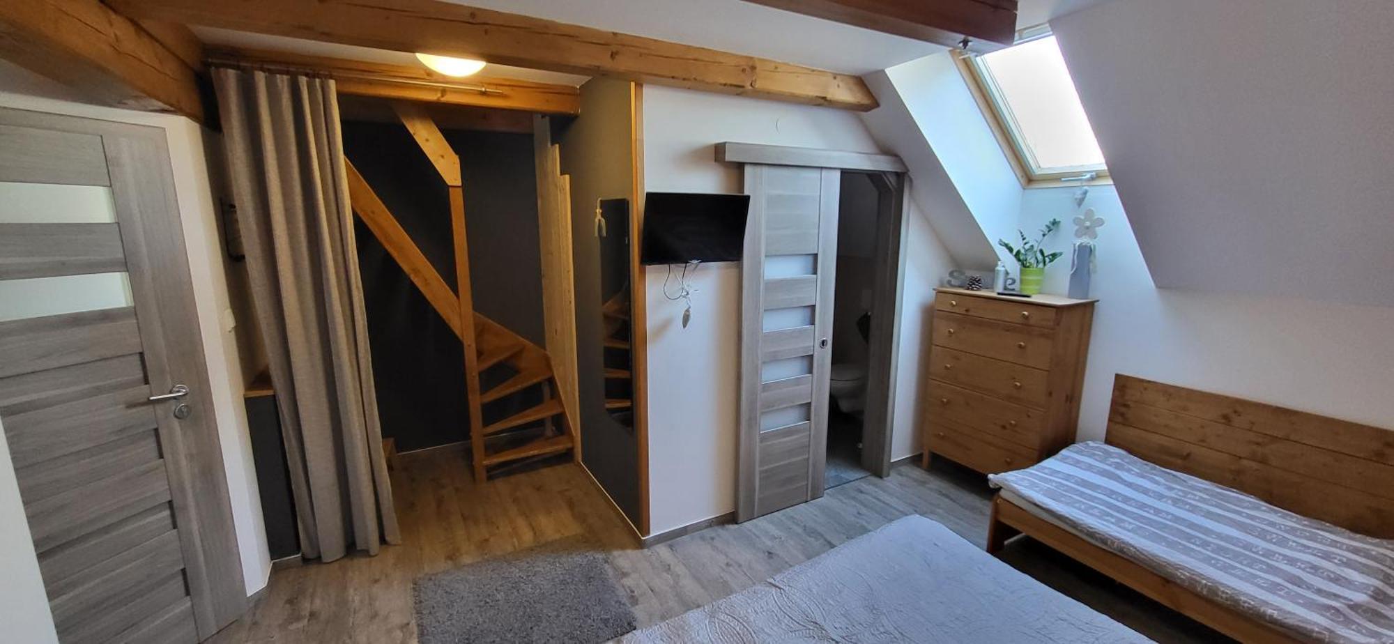 Family House 94 Apartment Prosecne ภายนอก รูปภาพ
